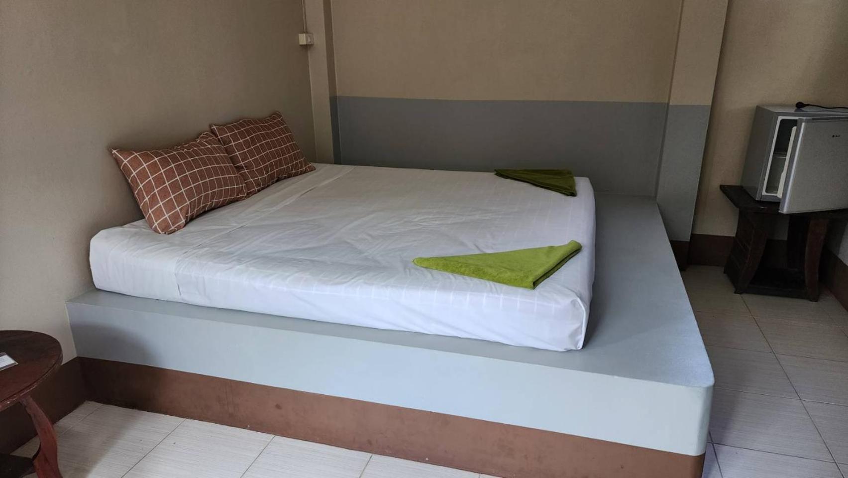 Sarin Guesthouse สาริน Ko Tao Bagian luar foto