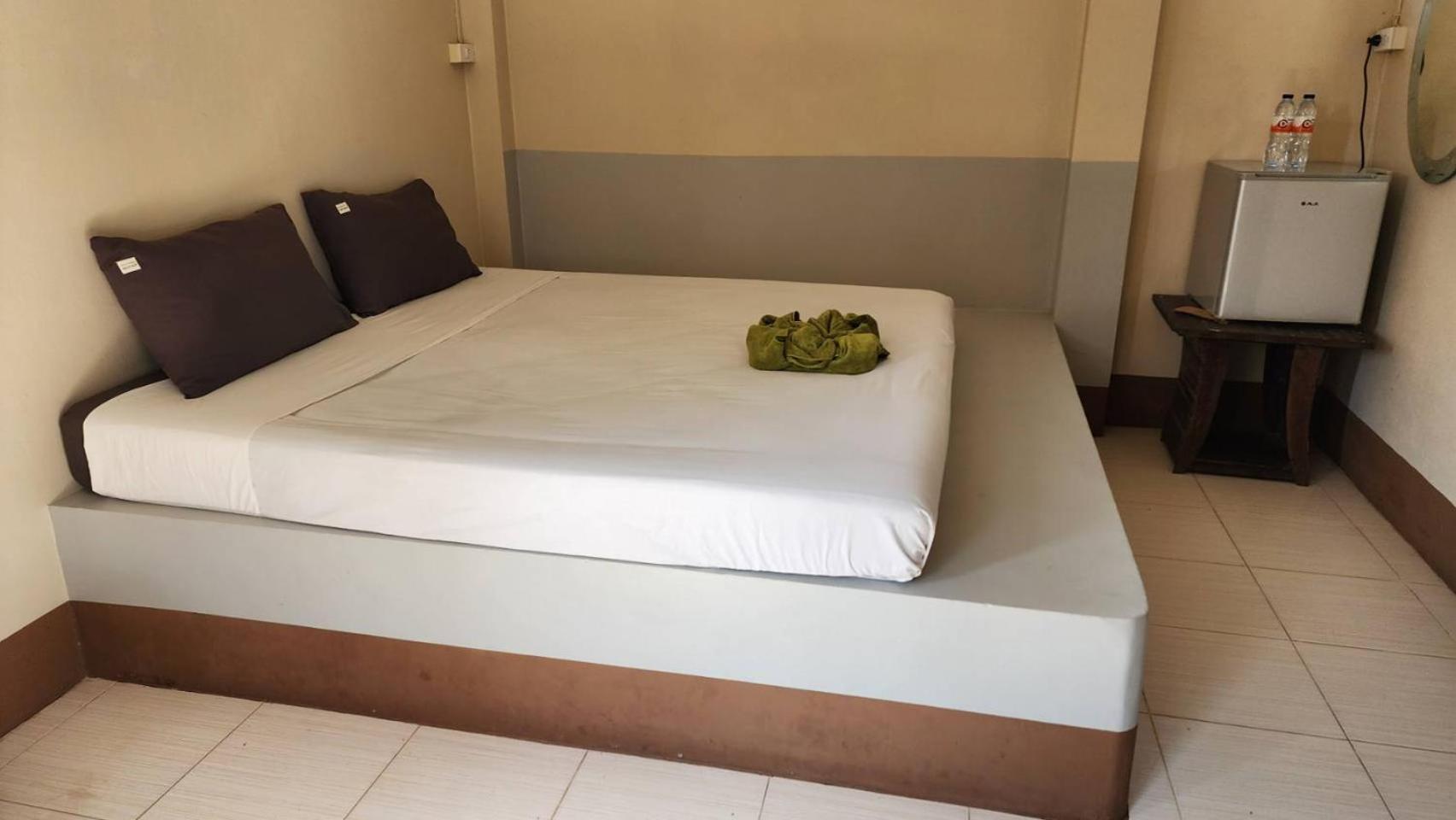 Sarin Guesthouse สาริน Ko Tao Bagian luar foto