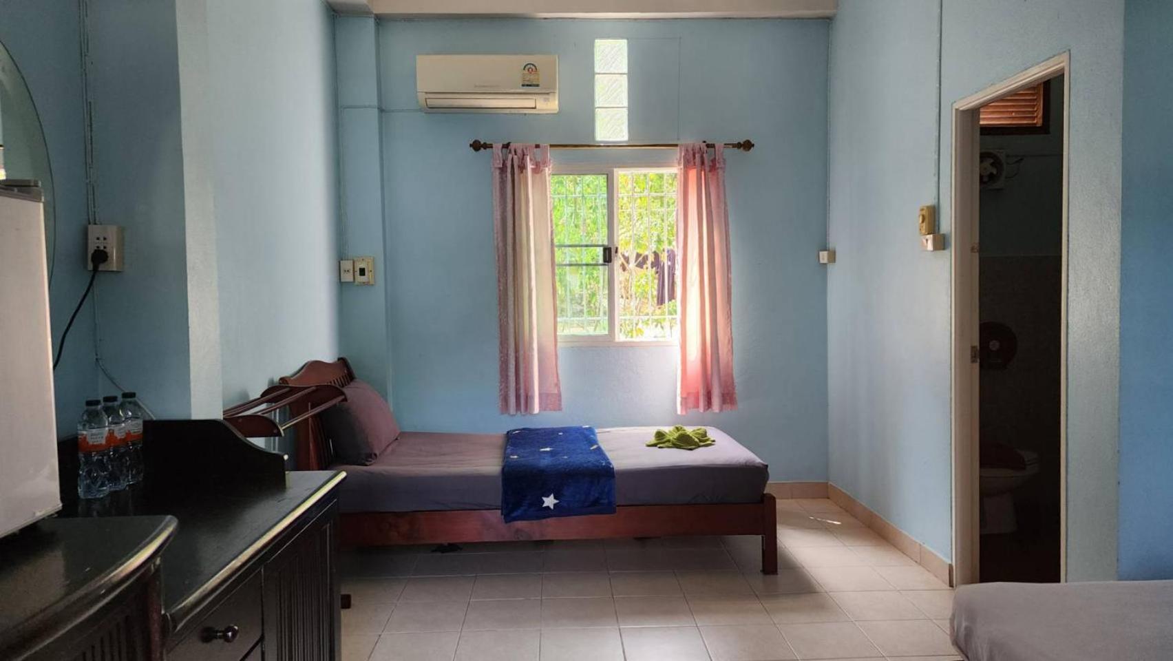 Sarin Guesthouse สาริน Ko Tao Bagian luar foto